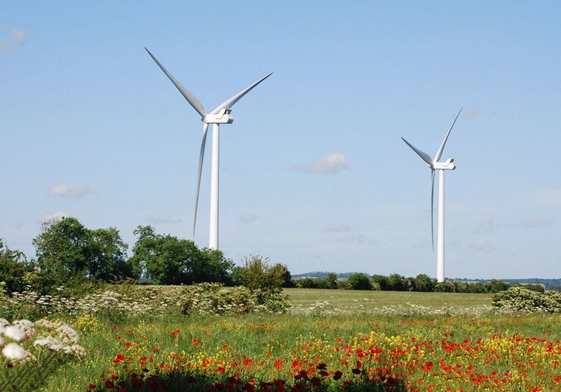 風(fēng)力發(fā)電機產(chǎn)生交流電還是直流電？